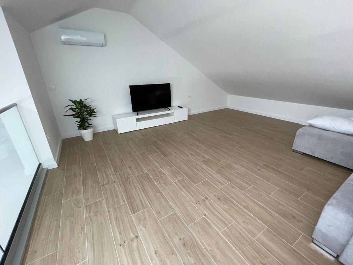 Galeria Apartment Podstrana Ngoại thất bức ảnh