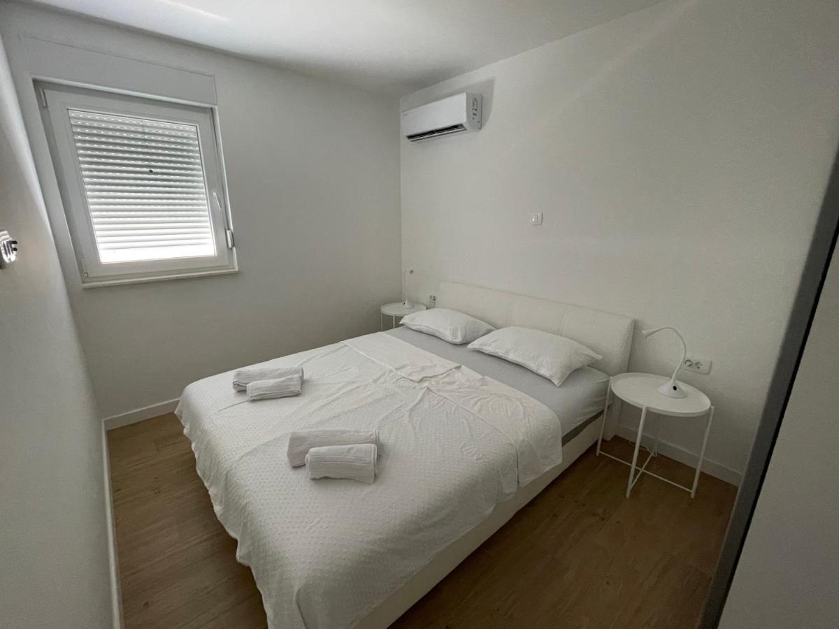 Galeria Apartment Podstrana Ngoại thất bức ảnh